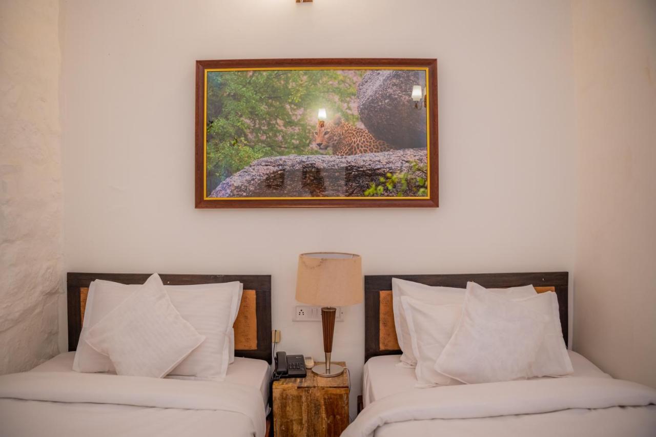 Ghānerao Aloof Jungle Lodge מראה חיצוני תמונה