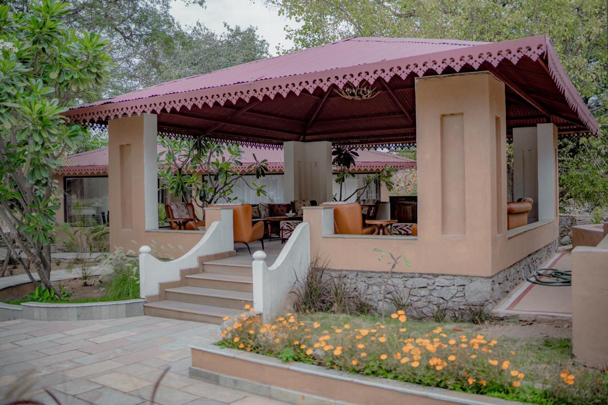 Ghānerao Aloof Jungle Lodge מראה חיצוני תמונה