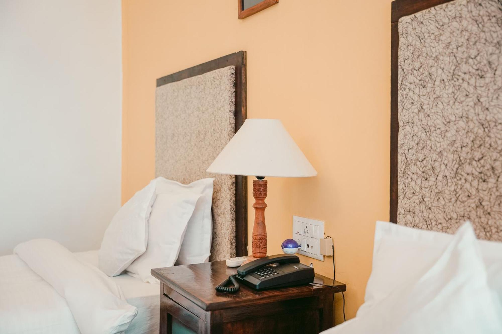 Ghānerao Aloof Jungle Lodge מראה חיצוני תמונה